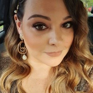 Meet your Posher, Natasha